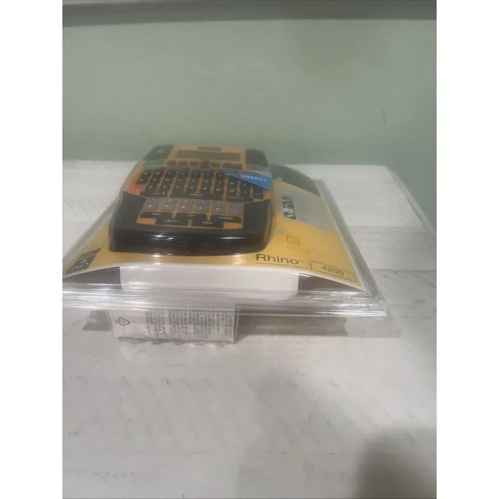 Dymo Rhino 4200 Label Thermal Printer with QWERTY Keyboard